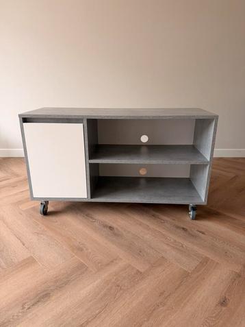 JYSK tv-meubel – 110x64x40 cm beschikbaar voor biedingen