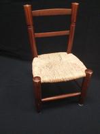 Mini rieten stoeltje, Huis en Inrichting, Stoelen, Riet of Rotan, Bruin, Ophalen of Verzenden, Zo goed als nieuw
