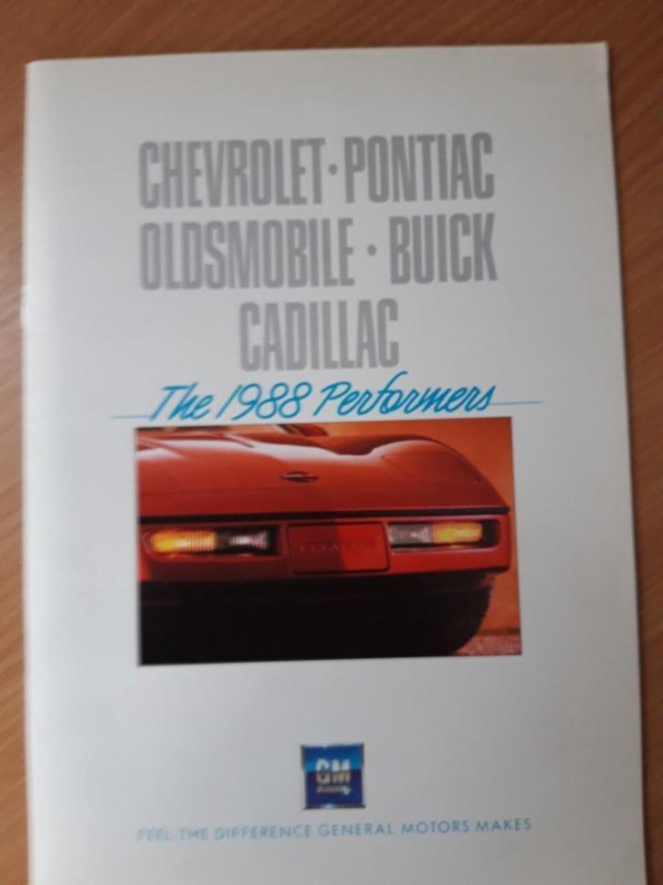 Chevrolet - Pontiac - Oldsmobile - Buick - Cadillac '88 USA, Boeken, Auto's | Folders en Tijdschriften, Zo goed als nieuw, Chevrolet