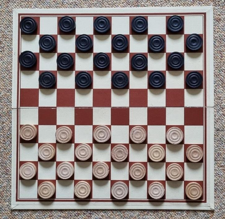 Set vintage bordspellen, Hobby en Vrije tijd, Gezelschapsspellen | Bordspellen, Gebruikt, Een of twee spelers, Drie of vier spelers