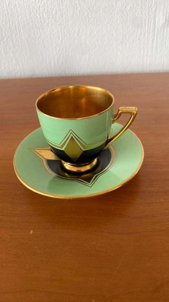 Koffiekopje Carlton ware, goudkleurig/groen/zwart, Antiek en Kunst, Antiek | Servies los, Ophalen of Verzenden