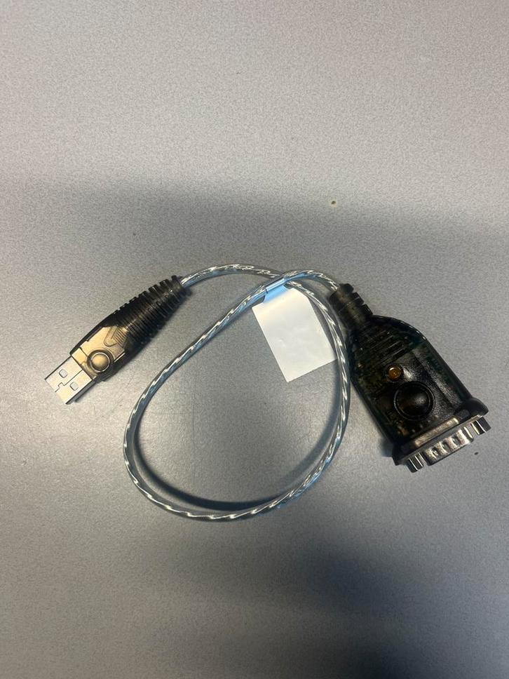 Seriële Kabel RS232 adapter DB9, Computers en Software, Pc- en Netwerkkabels, Zo goed als nieuw, Ophalen of Verzenden