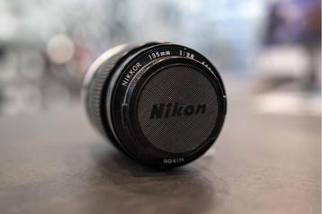 Nikon Nikkor 135mm f/2.8 (Hilversum) beschikbaar voor biedingen
