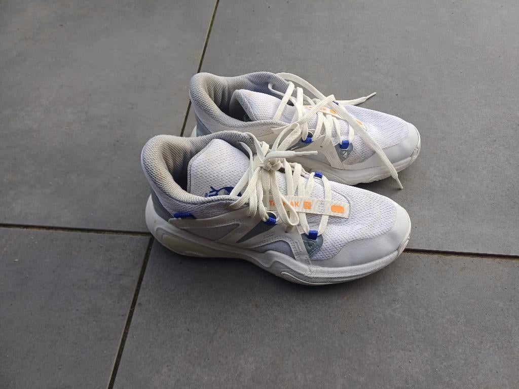 Gymschoenen maat 40, Kinderen en Baby's, Kinderkleding | Schoenen en Sokken, Ophalen, Zo goed als nieuw, Jongen of Meisje, Sportschoenen