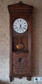 Antieke stempelklok uit 1888, Ophalen