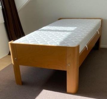 Auping Auronde bed-90x200cm beschikbaar voor biedingen