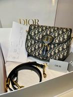 Dior bobby-tas Not a common street-seen bag 95% nieuwe, Kleding | Dames, Riemen en Ceinturen, Ophalen, Zo goed als nieuw, Overige kleuren