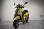 Vespa GTS 300 SuperSport Verde Ambizioso matt, Fietsen en Brommers, Nieuw, Benzine, Ophalen of Verzenden, 300 cc