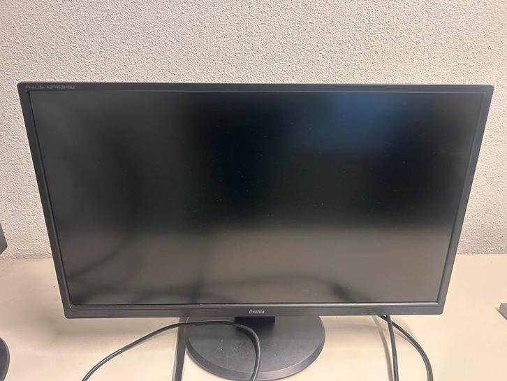 4x Iiyama 27 inch beeldschermen, Computers en Software, Monitoren, Gebruikt, 60 Hz of minder, HDMI, LED, Full HD, 5 ms of meer