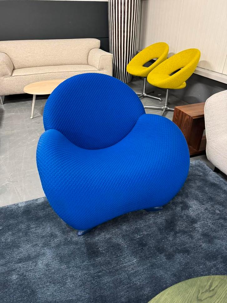 Nieuwstaat Leolux Papageno fauteuil | Beans 310 Royal, Huis en Inrichting, Fauteuils, Zo goed als nieuw, Stof, 75 tot 100 cm, 75 tot 100 cm