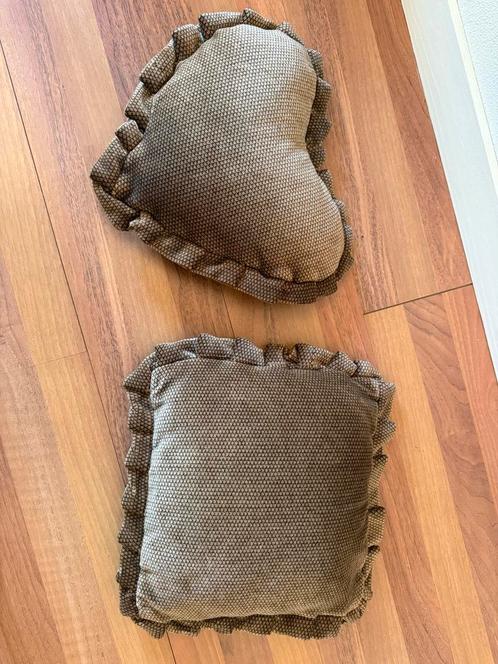 Vintage kussentjes jaren ’80 – set van 2 – goede staat, Huis en Inrichting, Woonaccessoires | Kussens, Gebruikt, Bruin, Overige vormen