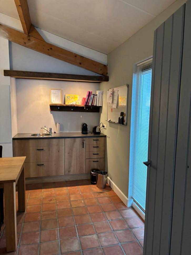 Praktijk/ kantoorruimte te huur, Huizen en Kamers, Kamers te huur, Eindhoven, 20 tot 35 m²