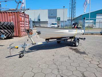 With dromedille 320 met trailer en motor. beschikbaar voor biedingen