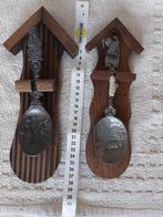 Vintage tinnen lepels op rekjes, Antiek en Kunst, Antiek | Tin, Ophalen of Verzenden