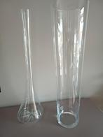 Twee glazen vazen, Huis en Inrichting, Ophalen, Gebruikt, Overige kleuren, 50 tot 75 cm
