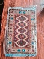 poppenhuis miniaturen groot tapijt 20 bij 33 cm, Ophalen of Verzenden, Nieuw, Poppenhuis