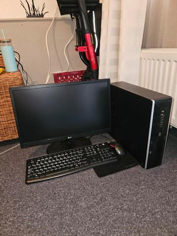 Pc scherm toetsenbord en muis Windows10 beschikbaar voor biedingen