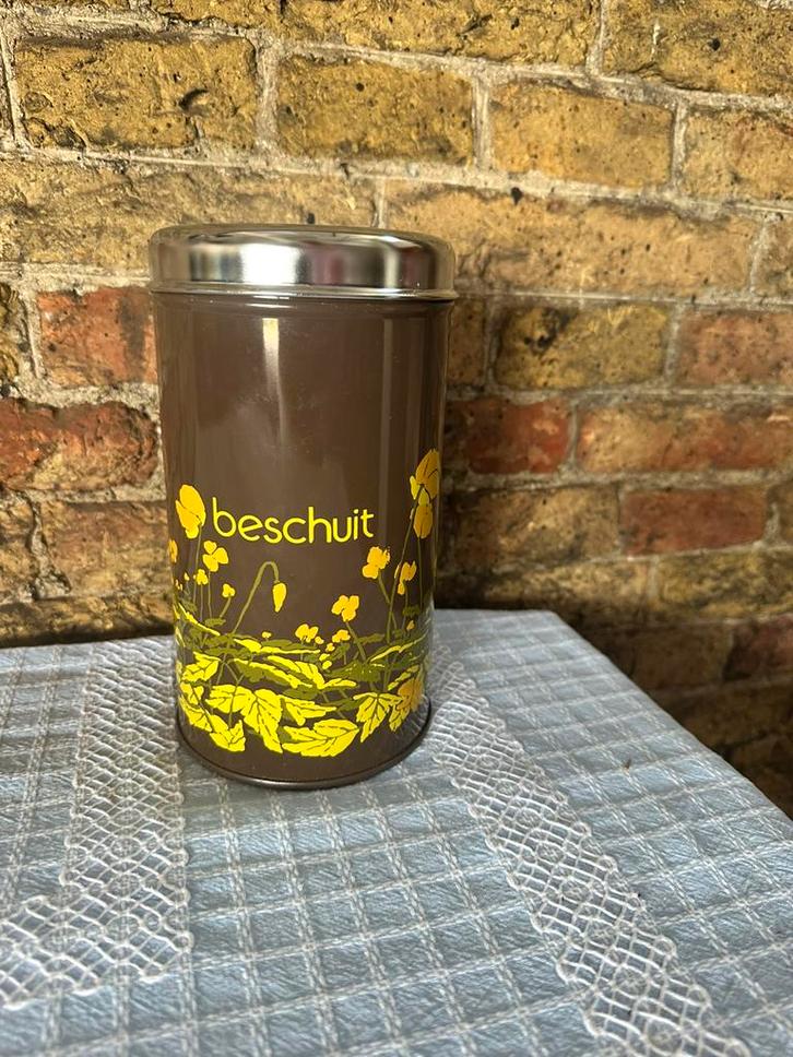 Brabantia beschuitblik – Boterbloem retrostijl, Verzamelen, Blikken, Zo goed als nieuw, Overige merken, Ophalen of Verzenden