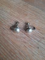 Vintage parel oorbellen, Ophalen of Verzenden, Gebruikt, Overige materialen, Knopjes of Stekers