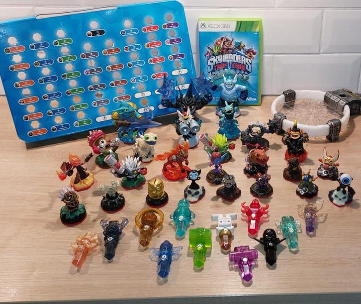 Skylanders Trap Team Xbox 360 + 37 figuurtjes, Spelcomputers en Games, Games | Xbox 360, Zo goed als nieuw, Avontuur en Actie