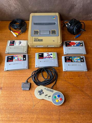 Super Nintendo met 1 controller en 5 spellen beschikbaar voor biedingen