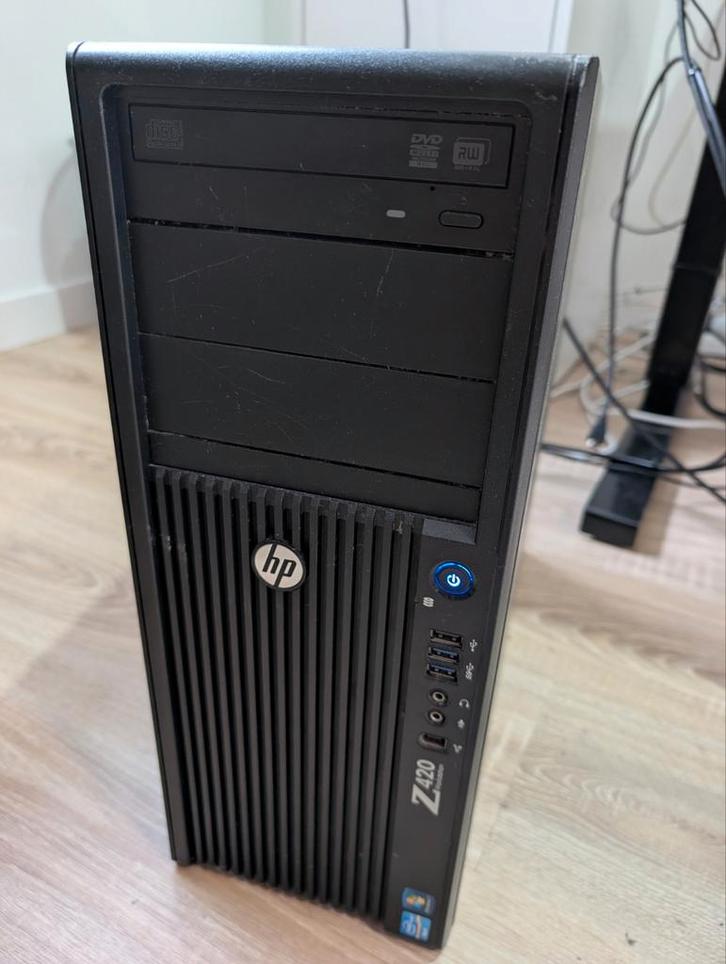 Goed werkende HP Z420 Workstation, Computers en Software, Desktop Pc's, Gebruikt, 2 tot 3 Ghz, HDD, 32 GB, Met videokaart, Ophalen of Verzenden