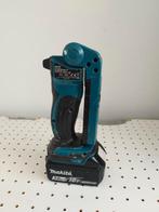 Makita DLM801 14.4/18V LED LAMP zonder accu, Ophalen