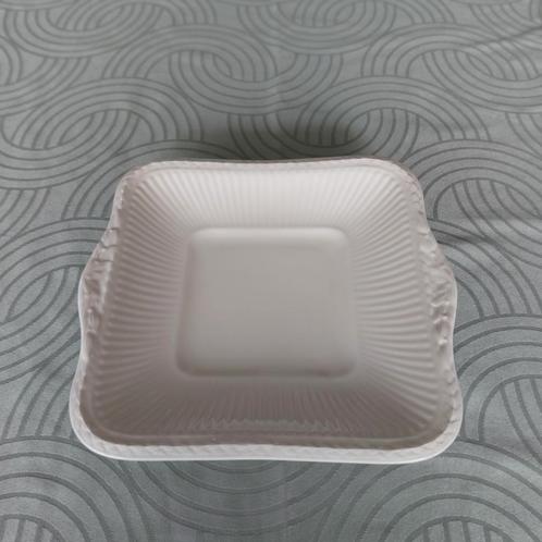 NIEUW Wedgwood Edme vierkant serveerschaal / gebaksschaal, Huis en Inrichting, Keuken | Servies, Nieuw, Schaal of Schalen, Wedgwood