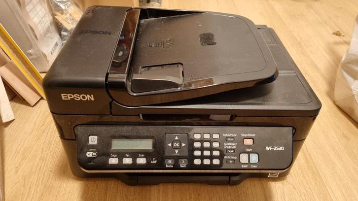 Gratis: All in one printers, Computers en Software, Printers, Gebruikt, All-in-one, Inkjetprinter, Kleur printen, Kopieren, Scannen