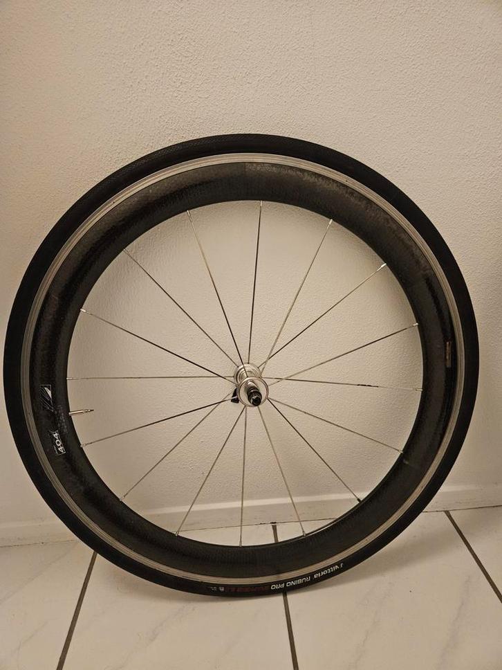 Zipp 404 carbon racefietswiel, Fietsen en Brommers, Fietsen | Mountainbikes en ATB, Zo goed als nieuw, Overige merken, Minder dan 45 cm