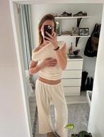 Tweedelige beige set, Kleding | Dames, Ophalen of Verzenden, Zo goed als nieuw, Beige