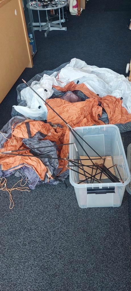 Gratis iglo tent, Caravans en Kamperen, Tenten, Zo goed als nieuw, Ophalen