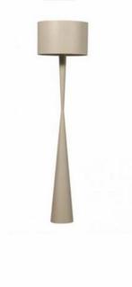 Nieuwe lamp in doos van basic label, Huis en Inrichting, Ophalen of Verzenden, Nieuw, Minder dan 100 cm