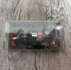 Max Verstappen World Champion 2021 MV Shop, Minichamps 1:43, Ophalen of Verzenden, Nieuw, Formule 1