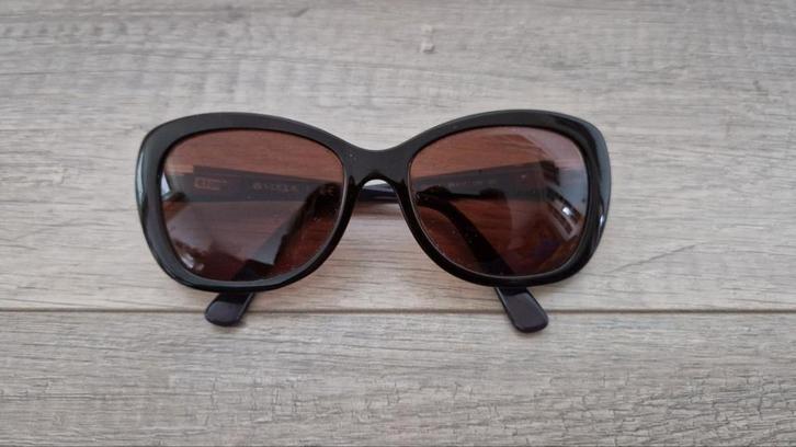 Vogue zonnebril bril montuur frame bruin 2943 vlinder, Sieraden, Tassen en Uiterlijk, Zonnebrillen en Brillen | Dames, Zo goed als nieuw