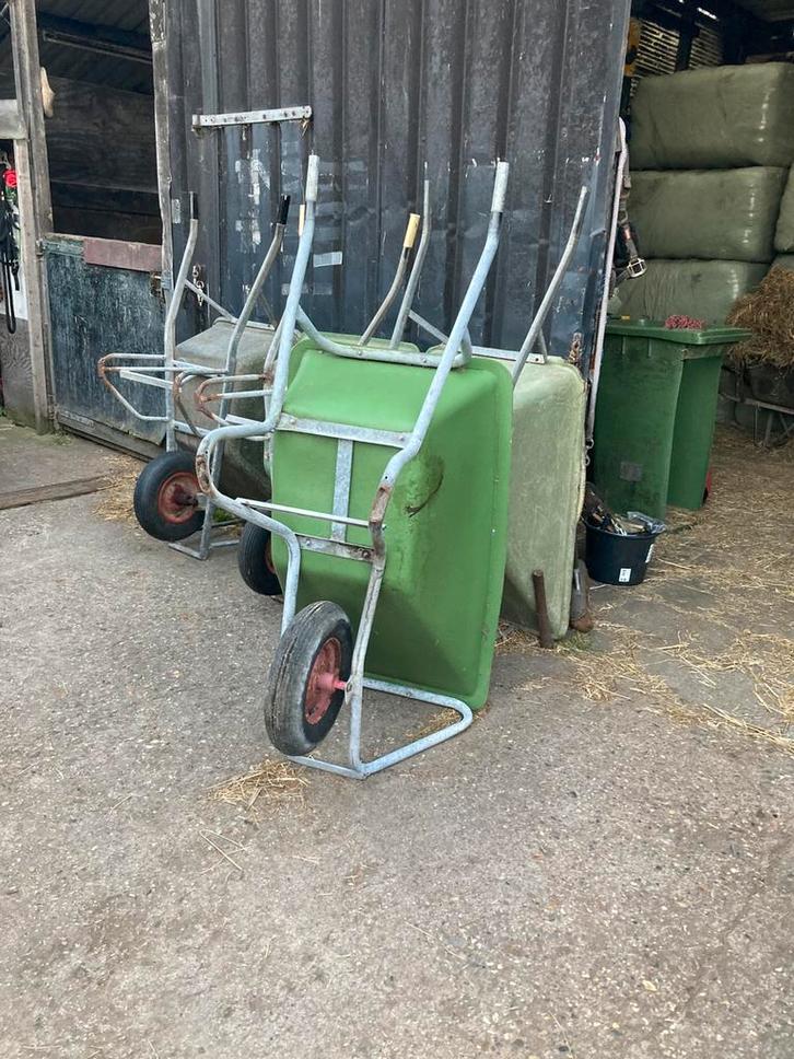 Kruiwagens groot en klein en steenkruiwagens en losse wielen, Tuin en Terras, Kruiwagens, Zo goed als nieuw, Handmatig, Eenwielig