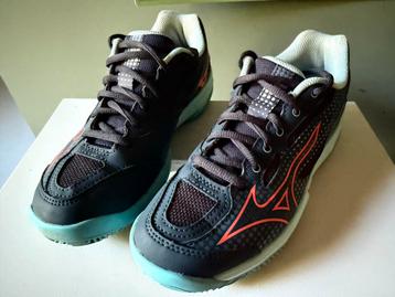Mizuno Tennisschoenen maat 36,5 beschikbaar voor biedingen