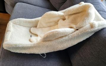 Melia babyschaal comfort plus voor bakfiets of fietskar beschikbaar voor biedingen