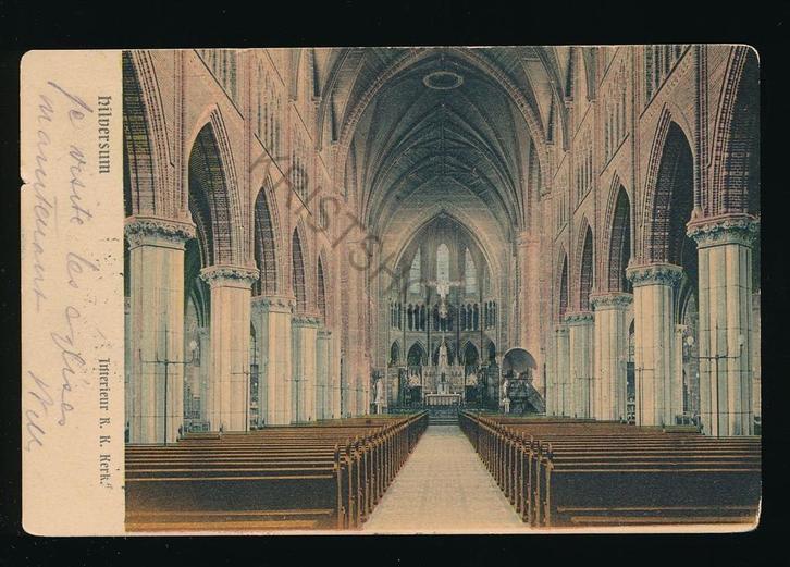 Hilversum - Interieur R.K. Kerk [KRST009-2118, Verzamelen, Ansichtkaarten | Nederland, Gelopen, Noord-Holland, Voor 1920, Verzenden
