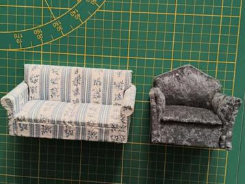 Bank en stoel  staan apart geprijsd   beschikbaar voor biedingen