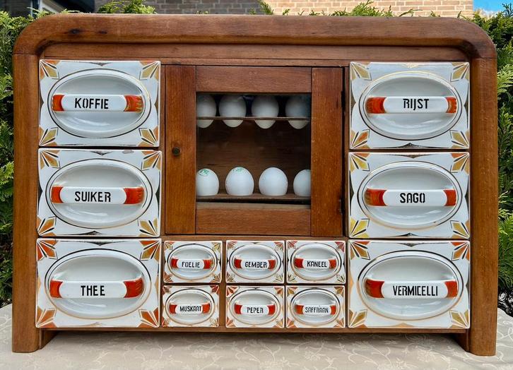 Kruidenkastje vintage met 12 lades ., Antiek en Kunst, Antiek | Keukenbenodigdheden, Ophalen