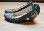 leuke pumps , kleur blauw maat 40, Ophalen, Pumps, Blauw, Zo goed als nieuw