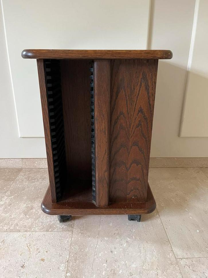 Eiken cd opbergmeubel, Huis en Inrichting, Woonaccessoires | Cd- en Dvd-rekken, Gebruikt, Cd's, 75 tot 150 discs, Hout, Ophalen
