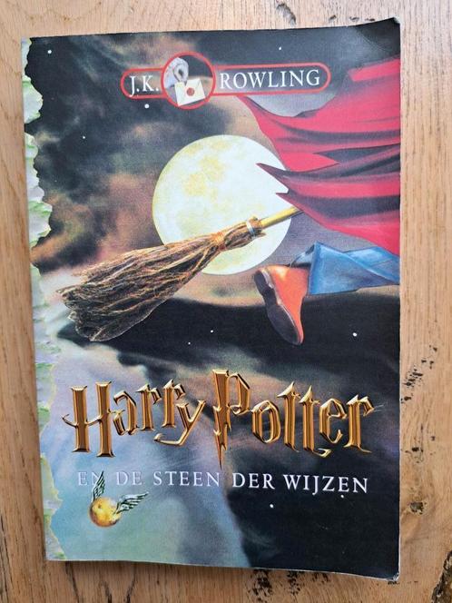 Harry Potter en de steen der wijzen, Boeken, Kinderboeken | Jeugd | 10 tot 12 jaar, Gelezen, Ophalen of Verzenden