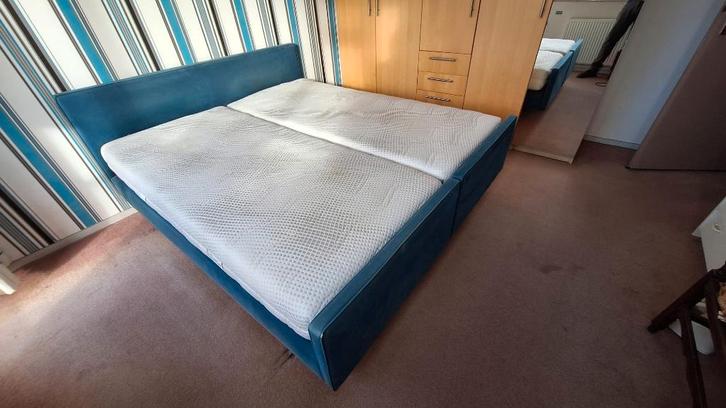 2 persoons bed met kleding kast. Ophalen in Assen, Huis en Inrichting, Slaapkamer | Bedden, Gebruikt, Tweepersoons, Overige maten