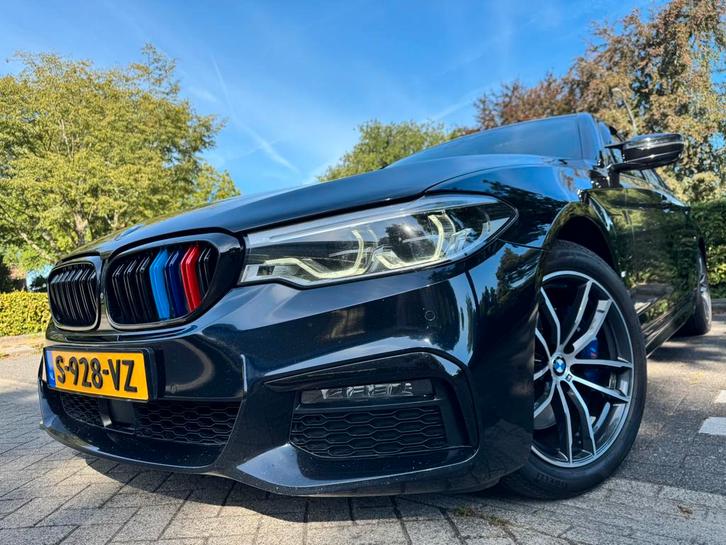 Bmw 5 serie 530e iperformance High Executive M-Sport bomvol, Auto's, BMW, Particulier, 5-Serie, 360° camera, 4x4, ABS, Achteruitrijcamera