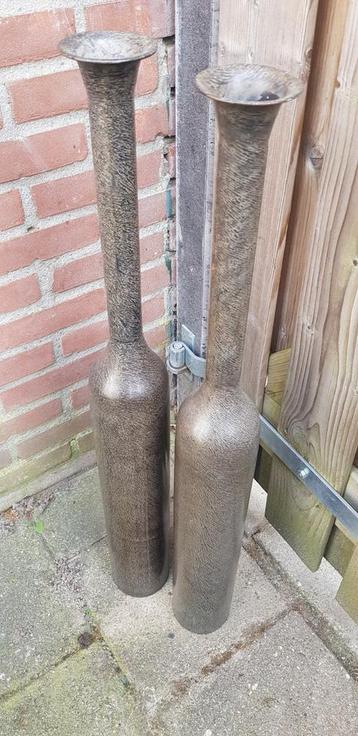 2 x mooie sier vaas bewerkt motief  beschikbaar voor biedingen