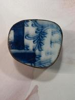 Chinees porseleinen scherven doosje, Antiek en Kunst, Antiek | Porselein, Ophalen of Verzenden