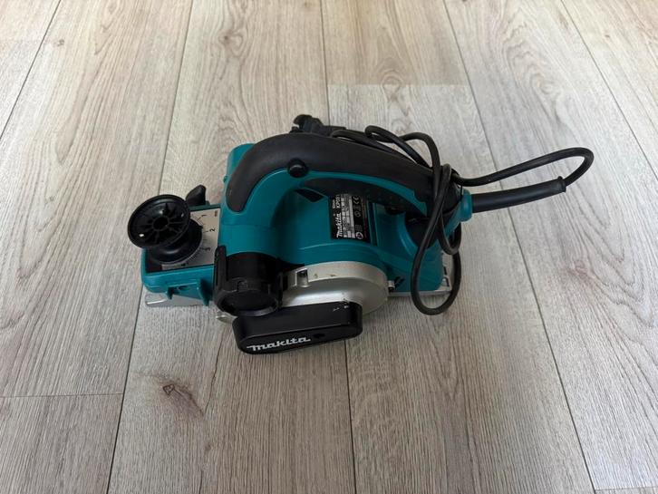 Makita KP0810 schaafmachine 850W, Doe-het-zelf en Verbouw, Gereedschap | Schuurmachines, Gebruikt, Overige typen, 600 tot 1200 watt