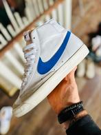 Nike Blazer mid ‘77 vintage blue/white EU44, Ophalen of Verzenden, Wit, Zo goed als nieuw, Sneakers of Gympen